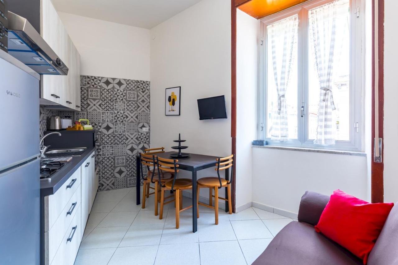 Rione Emanuele III - 4 Bedroom Apartment Naples Luaran gambar