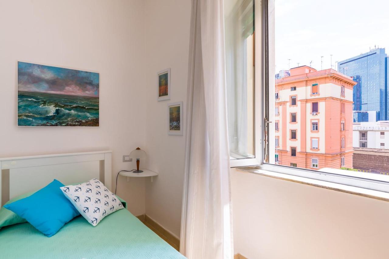 Rione Emanuele III - 4 Bedroom Apartment Naples Luaran gambar