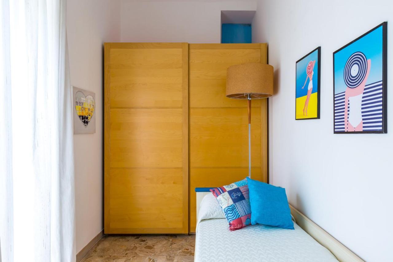 Rione Emanuele III - 4 Bedroom Apartment Naples Luaran gambar